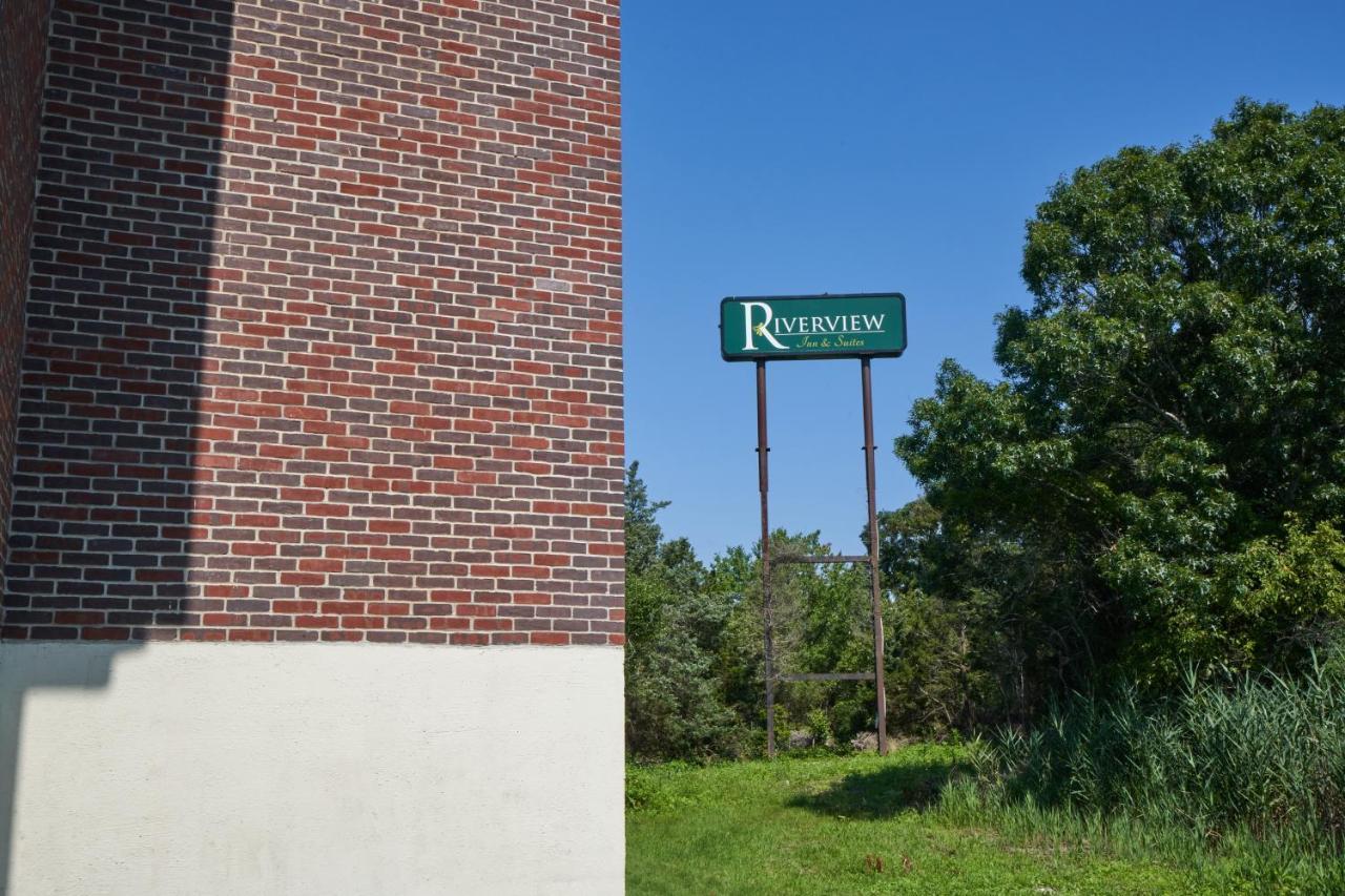 Riverview Inn & Suites Somerset Exterior foto