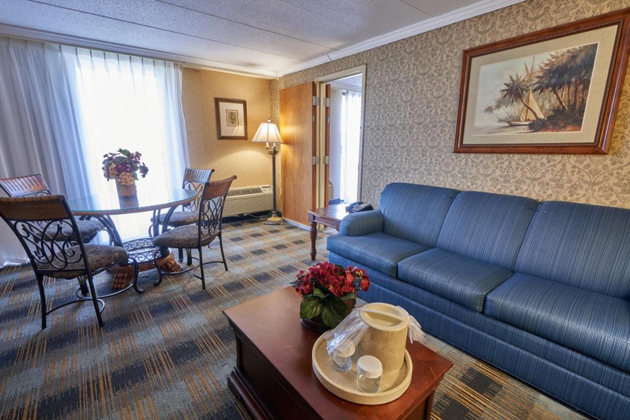Riverview Inn & Suites Somerset Exterior foto